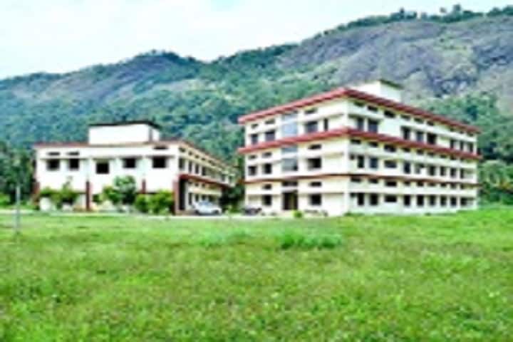 Mar Baselios College campus in Kottayam, Kerala, India — photo 1