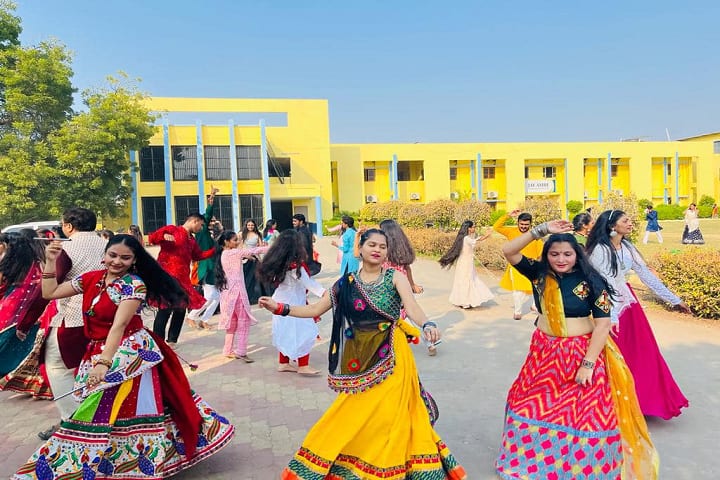 LaxmiNarayan Dev College of Pharmacy campus in Bharuch, Gujarat, India — photo 3