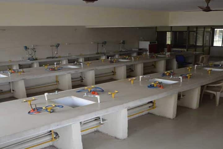 LaxmiNarayan Dev College of Pharmacy campus in Bharuch, Gujarat, India — photo 5