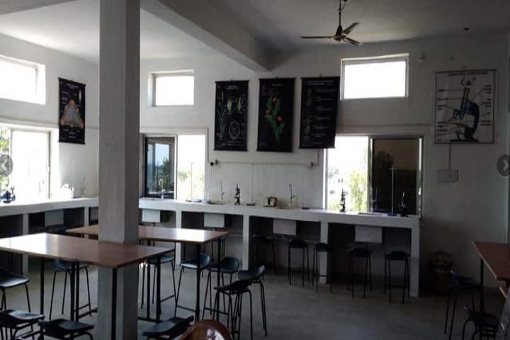 Laxmi Bai Sahuji College of Pharmacy campus in Jabalpur, Madhya Pradesh, India — photo 4