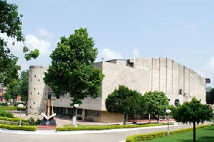 Directorate of Distance Education, Kurukshetra University, Kurukshetra campus in Kurukshetra, Haryana, India