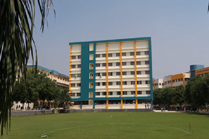 SB Patil College of Architecture and Design campus in Pimpri-Chinchwad, Maharashtra, India — photo 1