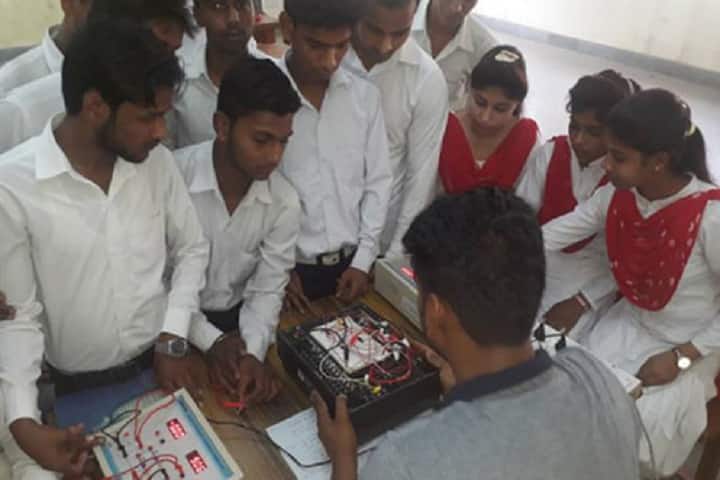 Mahamaya Polytechnic of Information Technology campus in Amroha, Uttar Pradesh, India — photo 3