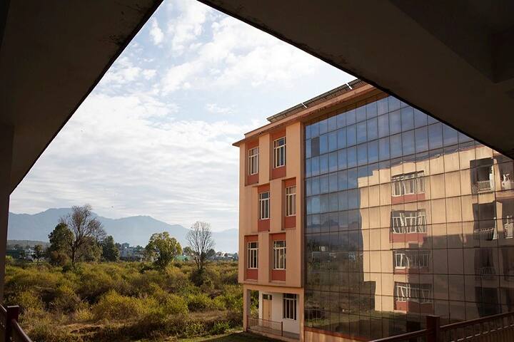 Swami Rama Himalayan University, School of Science and Technology, Dehradun campus in Dehradun, Uttarakhand, India