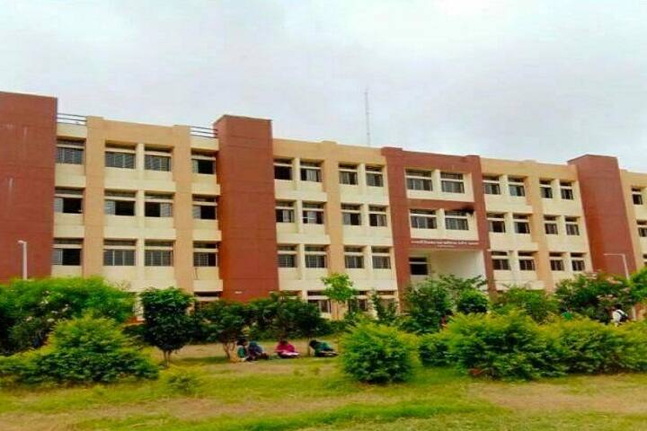 Government Arts and Commerce College, Kathlal campus in Kheda, Gujarat, India