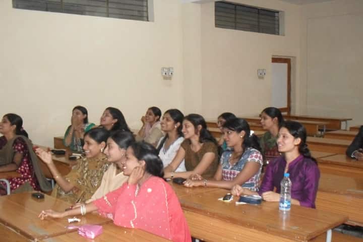 HKE Society's Dr Maalakaraddy Homoeopathic Medical College and Hospital campus in Kalaburagi, Karnataka, India — photo 2