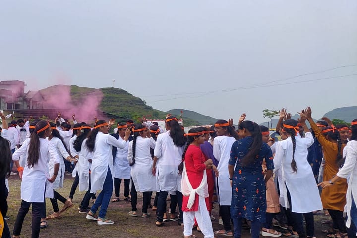 Matoshri Radha College of D Pharmacy campus in Ahmednagar, Maharashtra, India — photo 6