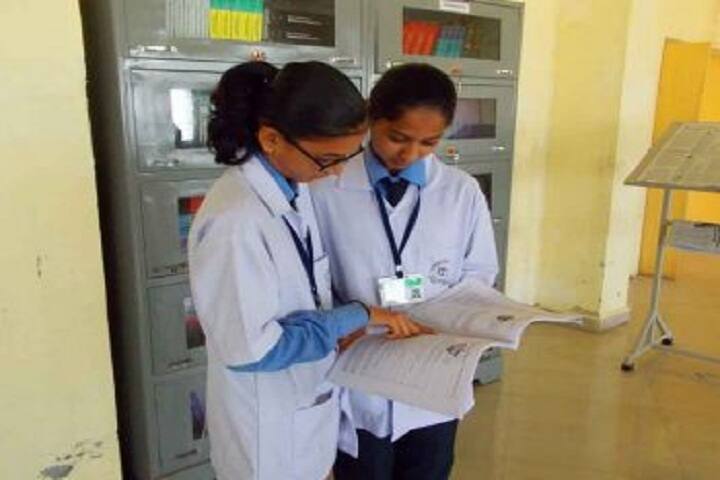 Matoshri Miratai Aher College of Pharmacy campus in Ahmednagar, Maharashtra, India — photo 4