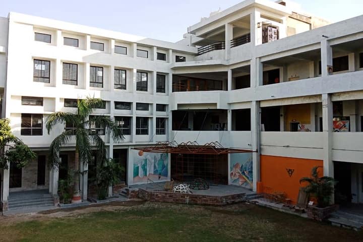 Smt Manoramabai Mundle College of Architecture campus in Nagpur, Maharashtra, India — photo 1