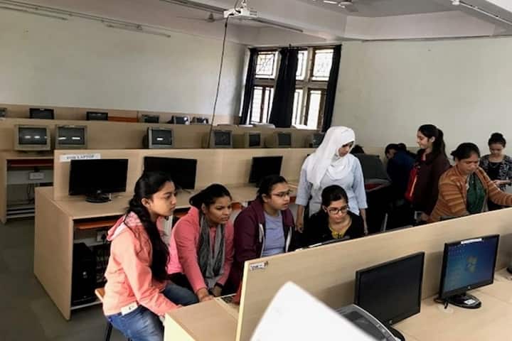 Smt Manoramabai Mundle College of Architecture campus in Nagpur, Maharashtra, India — photo 2