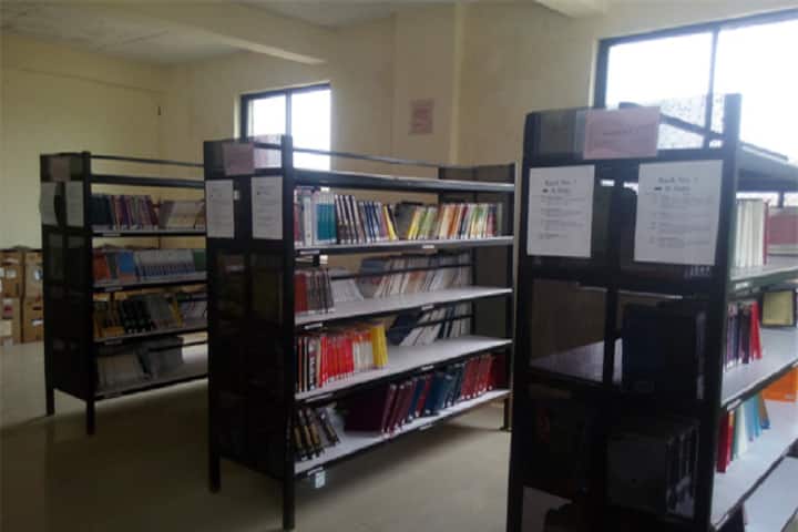 Matoshri College of Pharmacy campus in Eklahare, Maharashtra, India — photo 2