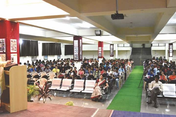 Suryadatta Law College campus in Pune, Maharashtra, India — photo 6