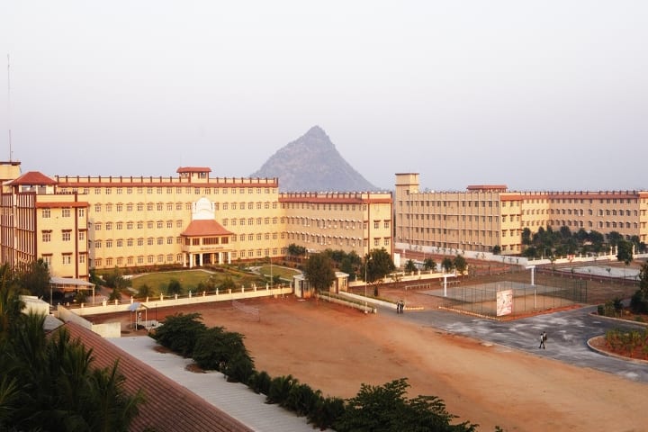 Mahendra Engineering College, Namakkal campus in Namakkal, Tamil Nadu, India
