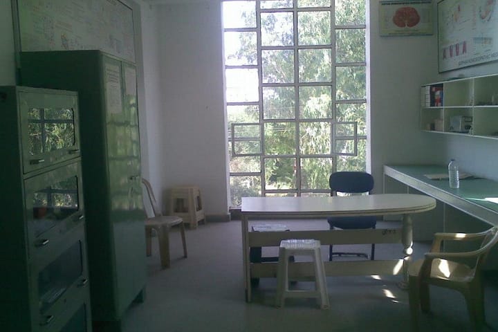 Sophia Homeopathic Medical College campus in Gwalior, Madhya Pradesh, India — photo 4