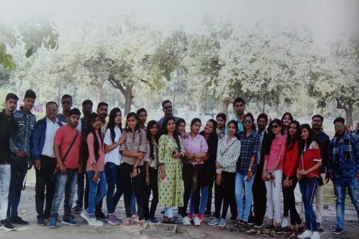 CLC Memorial Homoeopathy Medical College campus in Bilaspur, Chhattisgarh, India — photo 6