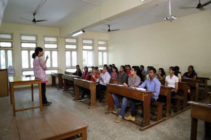 VM Salgaocar College of Law campus in Panjim, Goa, India — photo 2