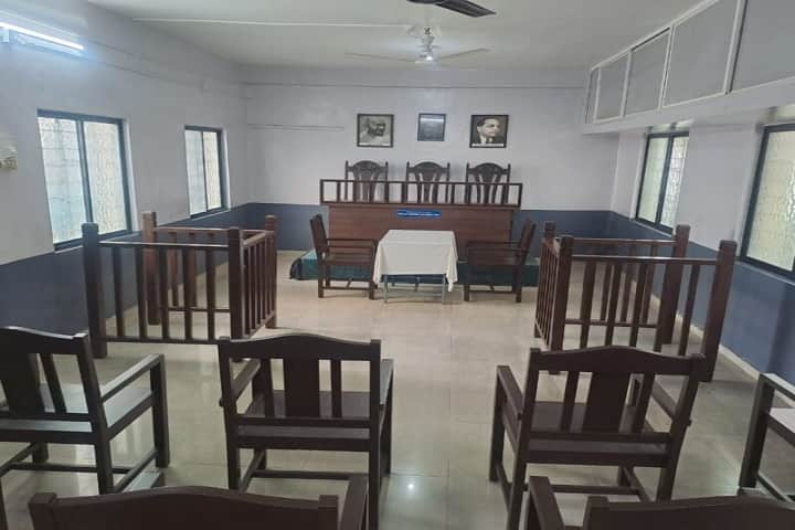 Vilasrao Deshmukh Law College campus in Pune, Maharashtra, India — photo 2