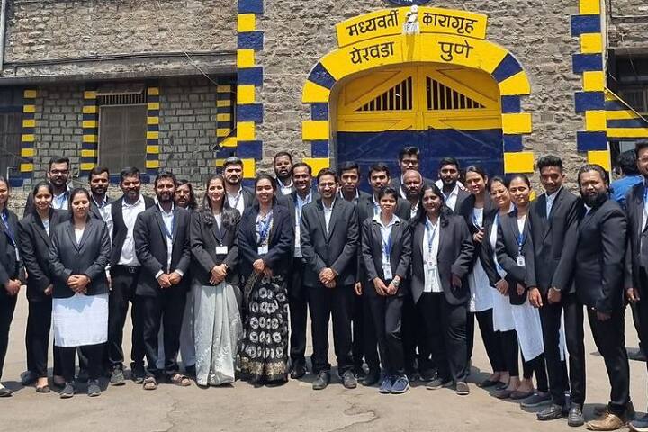 Vilasrao Deshmukh Law College campus in Pune, Maharashtra, India — photo 6