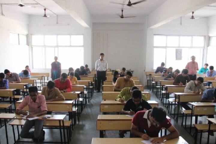 Malwa Institute of Pharmacy campus in Gwalior, Madhya Pradesh, India — photo 4