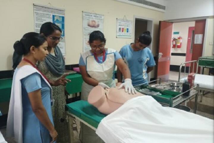 Bombay Hospital College of Nursing campus in Indore, Madhya Pradesh, India — photo 6