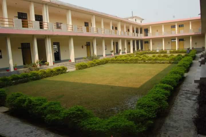 Vivekananda College of Law campus in Aligarh, Uttar Pradesh, India — photo 2