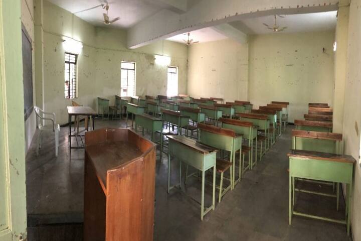 Navsanjivan Shikshan Mandal's College of Pharmacy campus in Yavatmal, Maharashtra, India — photo 2