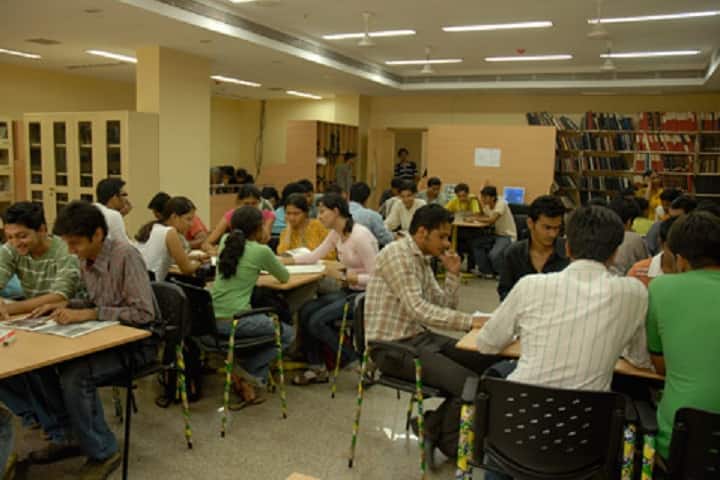 LS Raheja School of Architecture campus in Mumbai, Maharashtra, India — photo 2