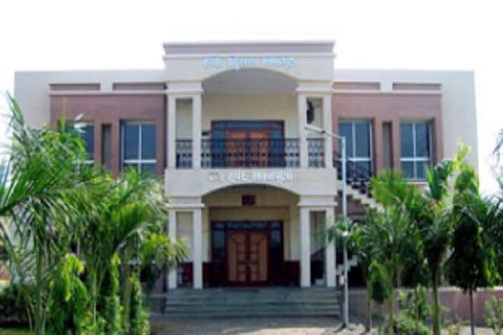 CN Kothari Homoeopathic Medical College and Research Centre campus in Tapi, Gujarat, India — photo 6