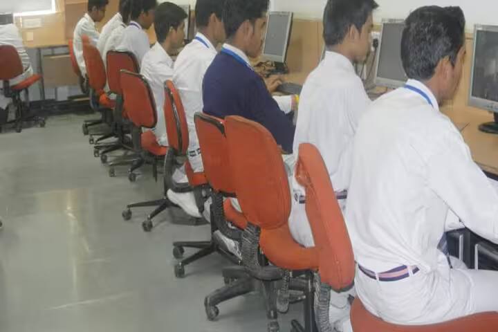 Malwa Institute of Technology (MIT) Indore campus in Indore, Madhya Pradesh, India — photo 2