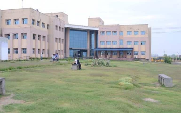 Satya Group of Institutions campus in Faridabad, Haryana, India — photo 1
