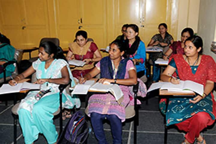 St Philomena's College of Nursing campus in Bangalore, Karnataka, India — photo 2