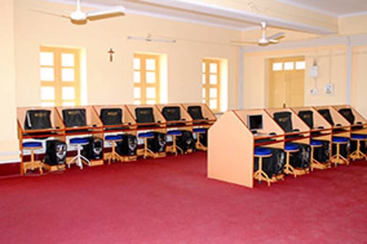 St Philomena's College of Nursing campus in Bangalore, Karnataka, India — photo 3