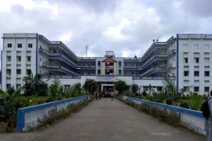Smt VB Nandola MCA College campus in Una, Gujarat, India — photo 1