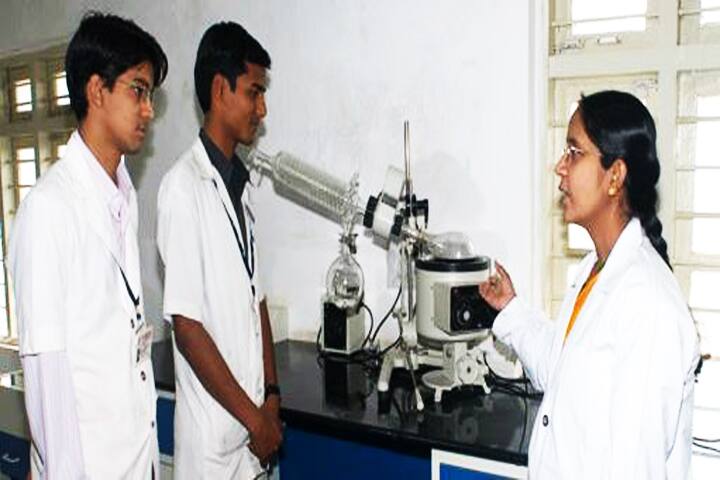 NET Pharmacy College campus in Raichur, Karnataka, India — photo 5