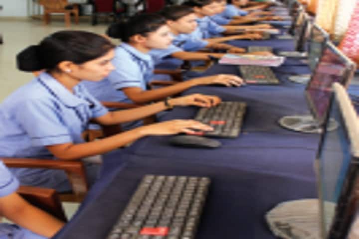 Dr Ulhas Patil College of Physiotherapy campus in Jalgaon, Maharashtra, India — photo 2