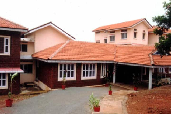 Goa College of Architecture campus in Panjim, Goa, India — photo 1