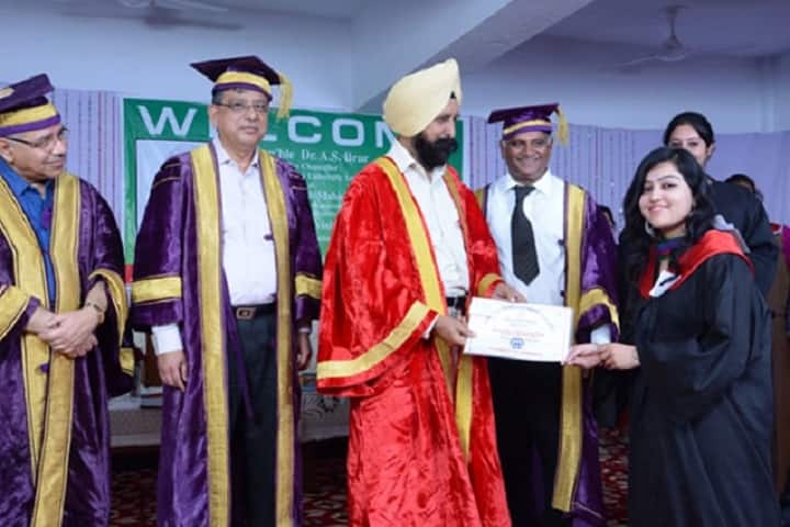 Guru Nanak Dev University College campus in Narot Jaimal Singh, Punjab, India — photo 4