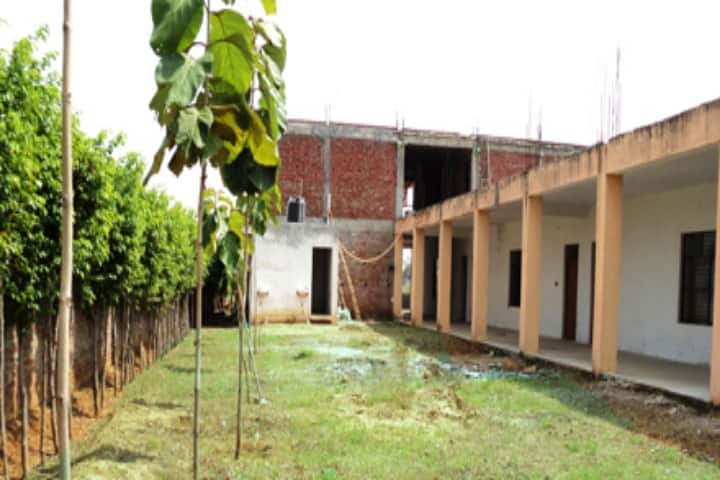 Vijay Singh Pathik Institute of Law campus in Akbarpur, Uttar Pradesh, India — photo 2