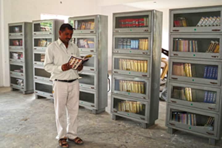 Vijay Singh Pathik Institute of Law campus in Akbarpur, Uttar Pradesh, India — photo 3