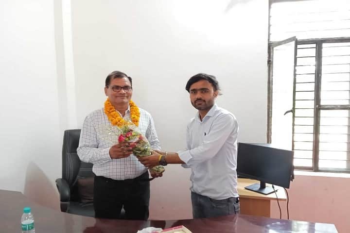 Vijay Singh Pathik Institute of Law campus in Akbarpur, Uttar Pradesh, India — photo 6