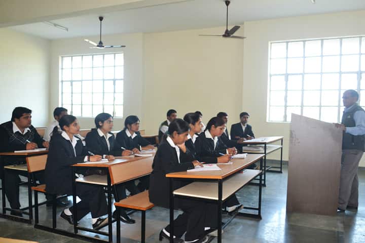 Unity Law College campus in Rudrapur, Uttarakhand, India — photo 3