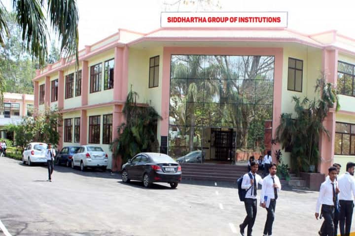 Siddhartha Law College campus in Dehradun, Uttarakhand, India — photo 1
