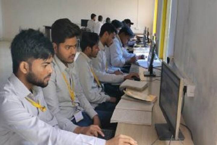 Hakikullah Chaudhary College of Pharmacy campus in Gonda, Uttar Pradesh, India — photo 4