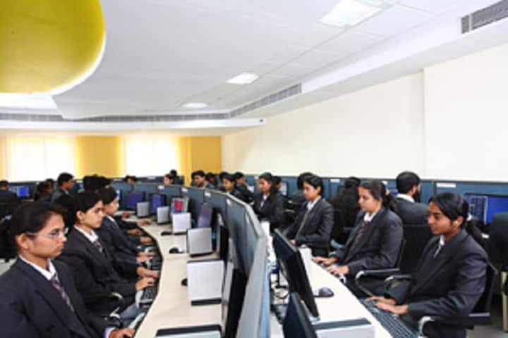 The Oxford College of Law campus in Bangalore, Karnataka, India — photo 5
