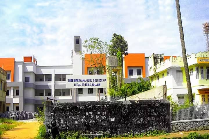 Sree Narayana Guru College of Legal Studies campus in Kollam, Kerala, India — photo 1
