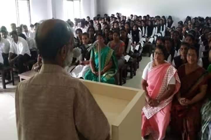 Sree Narayana Guru College of Legal Studies campus in Kollam, Kerala, India — photo 2