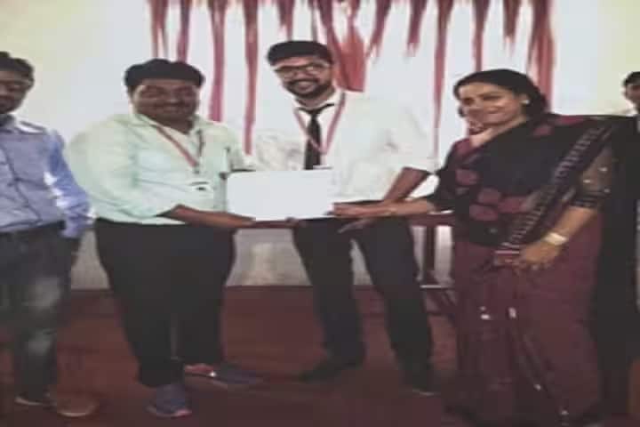 SR College of Law campus in Ghaziabad, Uttar Pradesh, India — photo 4