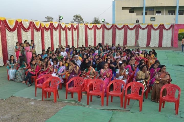 Guru Mishri Homoeopathic Medical College and Hospital campus in Jalna, Maharashtra, India — photo 5
