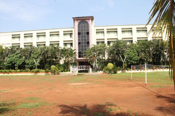 Smt Velagapudi Durgamba Siddhartha Law College campus in Vijayawada, Andhra Pradesh, India — photo 5