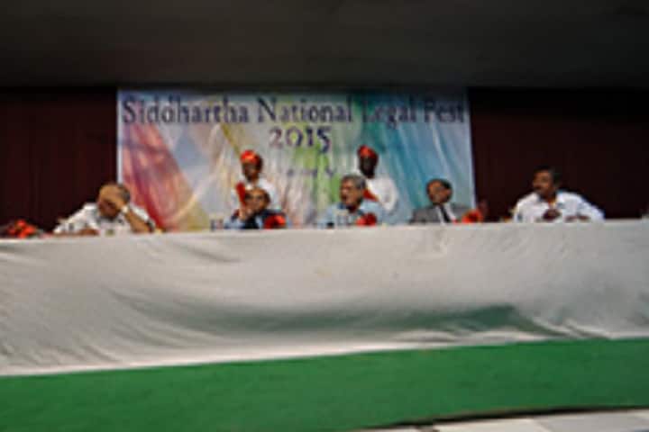 Smt Velagapudi Durgamba Siddhartha Law College campus in Vijayawada, Andhra Pradesh, India — photo 6